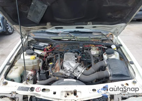 1988 Merkur Scorpio из США, поврежденный, VIN WF1BT81V0JE992713